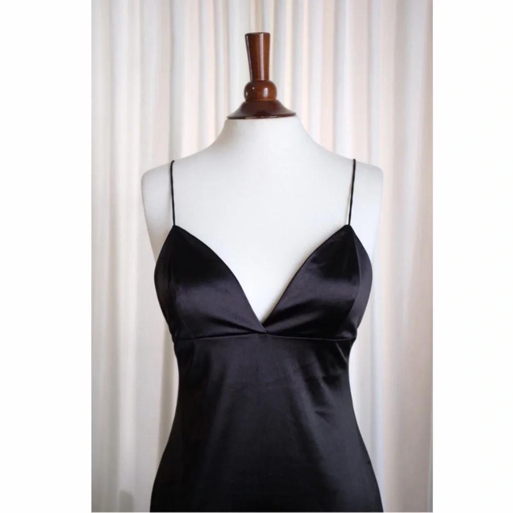 Black Mini Dress | M - Picture 5 of 6
